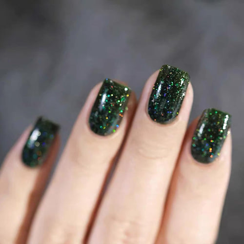 Green Glitter Press on Nails Short Square Fake Nails Christmas Glitter Acrylic Nails Artificial Glue on Nails Squoval False Nails Xmas Stick on Nails for Women Nails Decoration 24Pcs